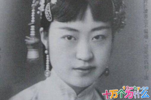 溥仪的弟媳是谁?为什么有好几个情人? 溥仪的弟媳是谁?为什么有好几个情人?