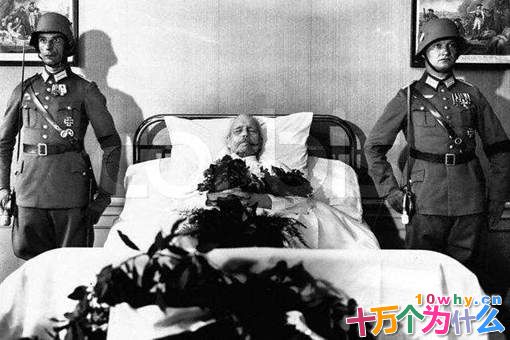 兴登堡在德意志的权利有多大?为何比德皇的权利还高? 兴登堡在德意志的权利有多大?为何比德皇的权利还高?