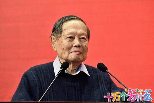 物理学家杨振宁与爱因斯坦有什么关系?杨振宁对我国有哪些贡献? 物理学家杨振宁与爱因斯坦有什么关系?杨振宁对我国有哪些贡献?