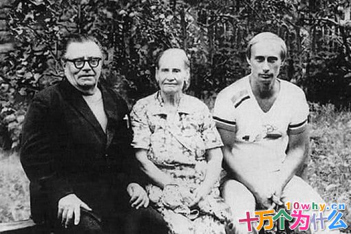 普大帝的父母是谁?普金家族有哪些荣耀? 普大帝的父母是谁?普金家族有哪些荣耀?