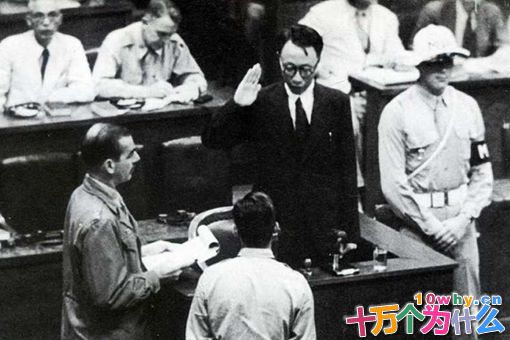 溥仪退位时没什么权力,为何还有那么大的影响力? 溥仪退位时没什么权力,为何还有那么大的影响力?