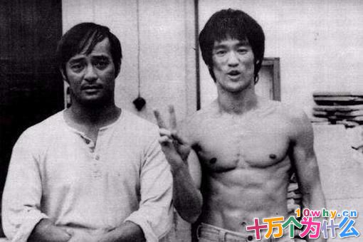 李小龙创立的截拳道,为何不能成为现代武术典范? 李小龙创立的截拳道,为何不能成为现代武术典范?