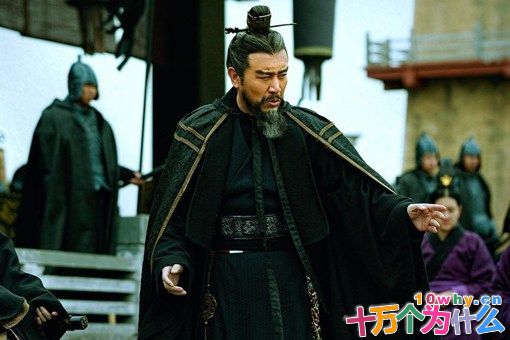 张绣杀了曹操的儿子,为什么曹操还看重他? 张绣杀了曹操的儿子,为什么曹操还看重他?