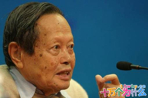 物理学家杨振宁与爱因斯坦有什么关系?杨振宁对我国有哪些贡献? 物理学家杨振宁与爱因斯坦有什么关系?杨振宁对我国有哪些贡献?