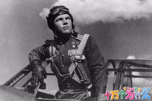 苏联王牌飞行员阔日杜布有多狠?狠起来连自己都打 苏联王牌飞行员阔日杜布有多狠?狠起来连自己都打