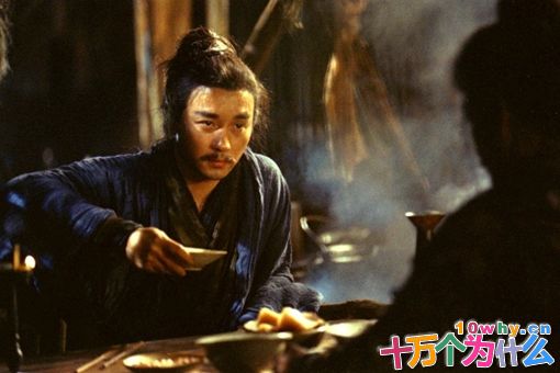 欧阳锋的师傅是谁?为什么传授给欧阳锋的武功都和毒有关? 欧阳锋的师傅是谁?为什么传授给欧阳锋的武功都和毒有关?