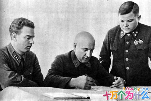 苏联装甲大将瓦图丁是怎么死的? 苏联装甲大将瓦图丁是怎么死的?