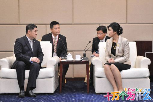 英拉并没有结婚,为何却有个16岁的孩子? 英拉并没有结婚,为何却有个16岁的孩子?