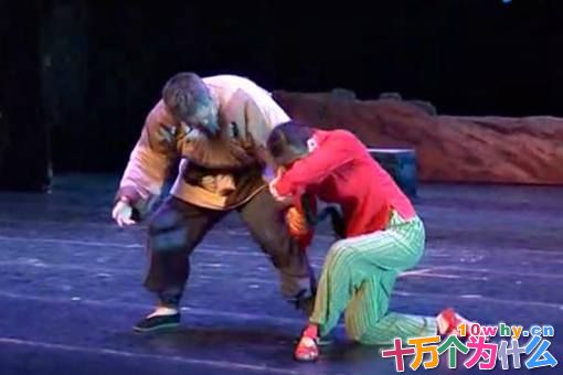 财主黄世仁为何会遭到后人的唾骂?这其中有什么原因? 财主黄世仁为何会遭到后人的唾骂?这其中有什么原因?