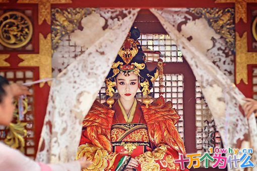 武则天是开国皇帝也是亡国之君,为什么她要归还江山? 武则天是开国皇帝也是亡国之君,为什么她要归还江山?