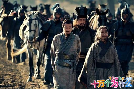 曹操原本多疑,为什么会相信庞统的连环计?