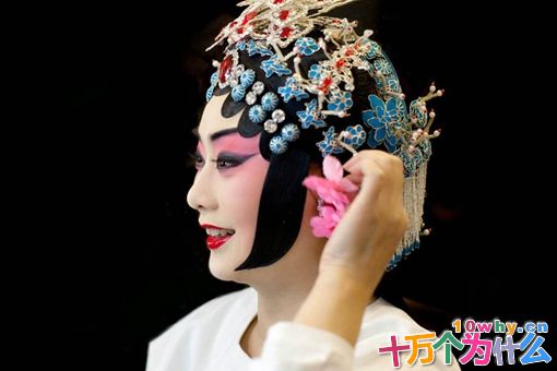 京剧第一美人李胜素是一位什么样的人?