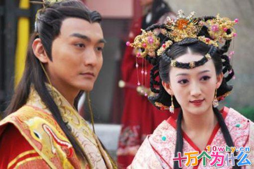 明朝时期,朱由校为什么把皇位传给弟弟?