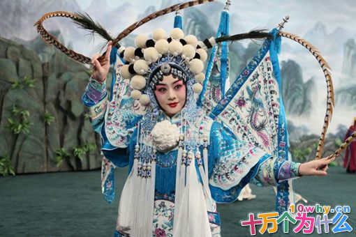 京剧第一美人李胜素是一位什么样的人?