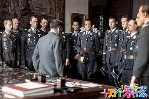 德国人是如何评价战争狂人希特勒的?希特勒为何会成为德国的禁忌?