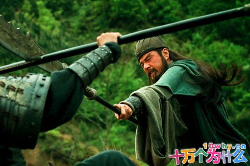 关羽不敌马超赵云,为何排在五虎将之首?