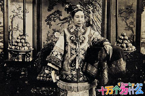 咸丰为什么喜欢慈禧?慈禧靠什么赢得咸丰的宠爱? 咸丰为什么喜欢慈禧?慈禧靠什么赢得咸丰的宠爱?