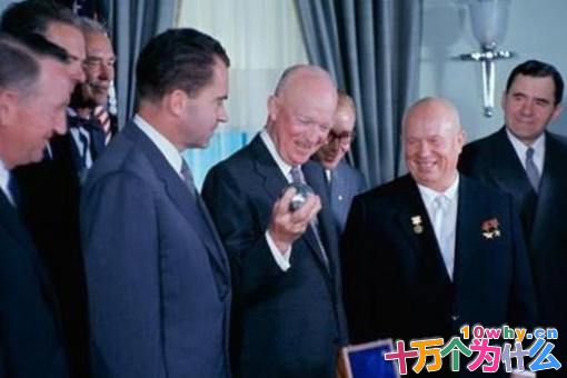 赫鲁晓夫退休后的生活是怎样的?揭秘赫鲁晓夫的晚年生活 赫鲁晓夫退休后的生活是怎样的?揭秘赫鲁晓夫的晚年生活