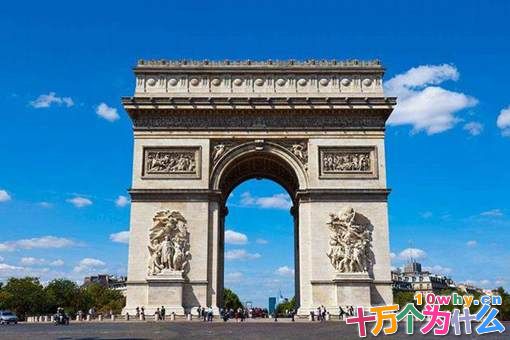 戴高乐是怎样将法国重振辉煌的?又是怎样走下名人神坛的?