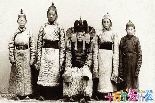 历史上璟瑟公主发型怎么做出来的?与真实蒙古公主造型对比高度还原 历史上璟瑟公主发型怎么做出来的?与真实蒙古公主造型对比高度还原