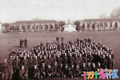 戴高乐成为法国总统后为何首先选择访问中国?