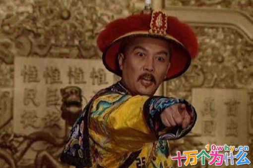 曾静是谁?雍正在的时候没人敢动他,为何乾隆一登基就立马把曾静给杀了? 曾静是谁?雍正在的时候没人敢动他,为何乾隆一登基就立马把曾静给杀了?