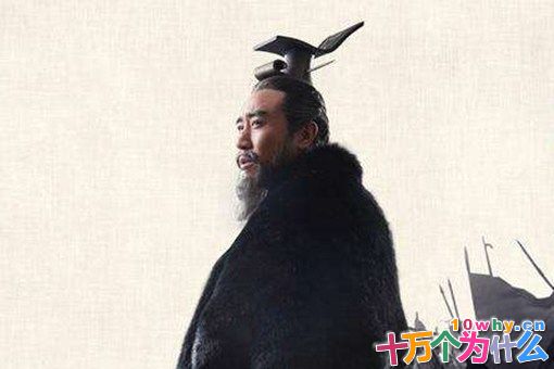 《三国演义》中曹操为什么是一个奸臣?罗贯中是怎样看待曹操的? 《三国演义》中曹操为什么是一个奸臣?罗贯中是怎样看待曹操的?