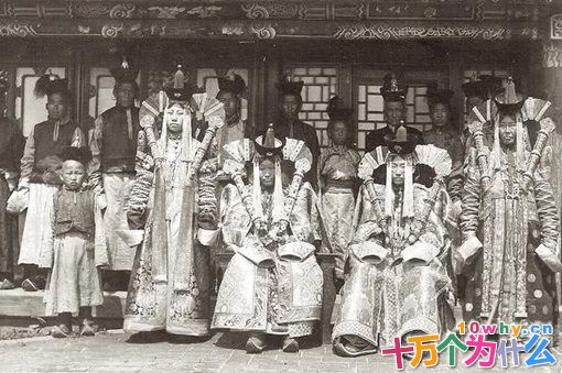 历史上璟瑟公主发型怎么做出来的?与真实蒙古公主造型对比高度还原 历史上璟瑟公主发型怎么做出来的?与真实蒙古公主造型对比高度还原