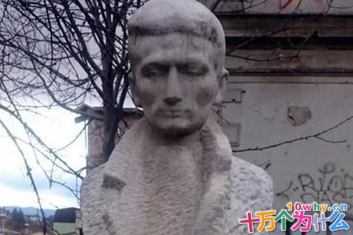 历史上真实的瓦尔特·佩里奇是怎样的?揭秘瓦尔特的诞生 历史上真实的瓦尔特·佩里奇是怎样的?揭秘瓦尔特的诞生