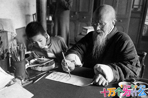 齐白石简介 揭秘齐白石是一个什么样的人 齐白石简介 揭秘齐白石是一个什么样的人